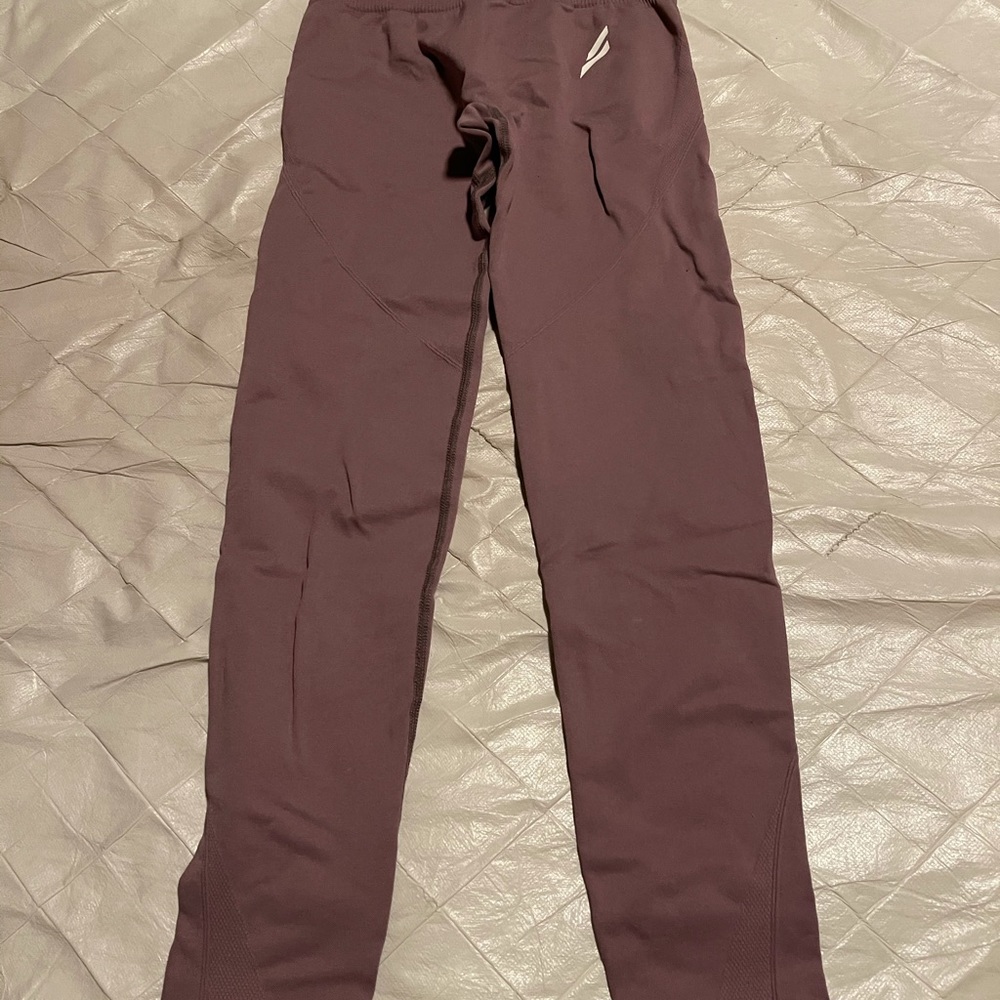 Doyoueven mauve flex leggings